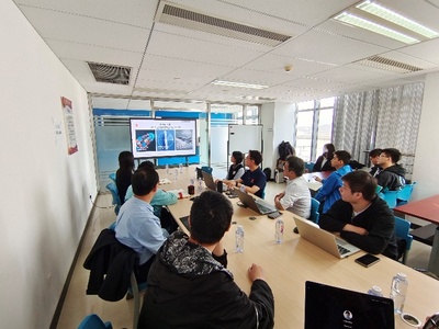 康士伯?dāng)?shù)字來中石大人工智能學(xué)院訪問交流